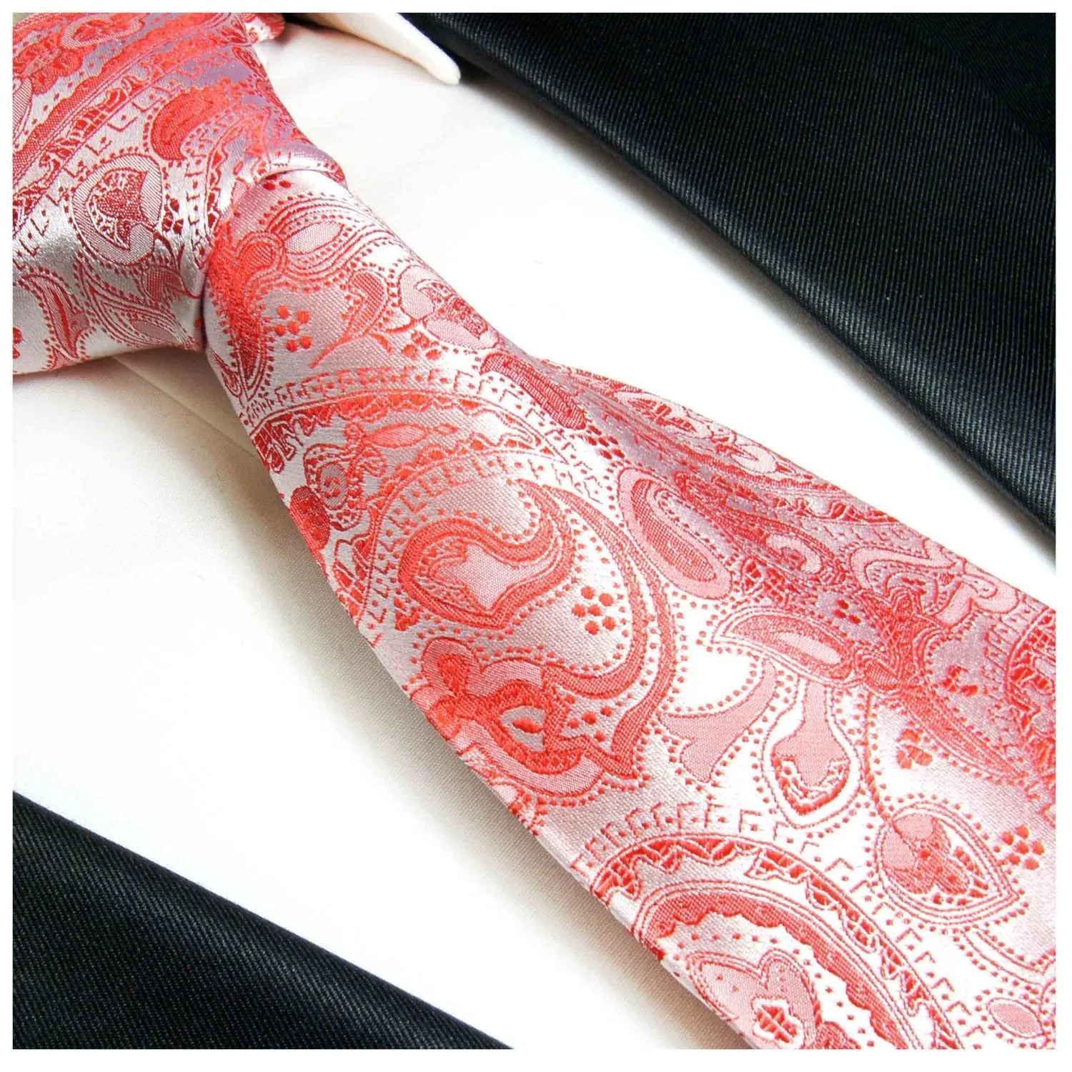 Silk Necktie in Classic Red Paisley Design