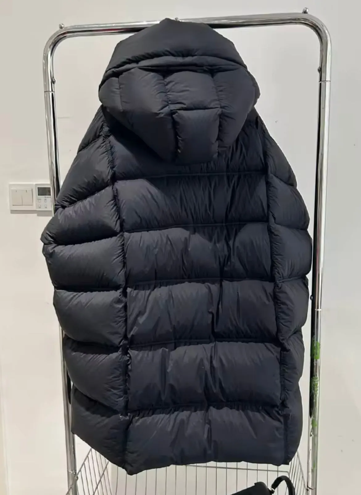 Ultimate Warmth: Women's Long Plus Size Duck Down Jacket