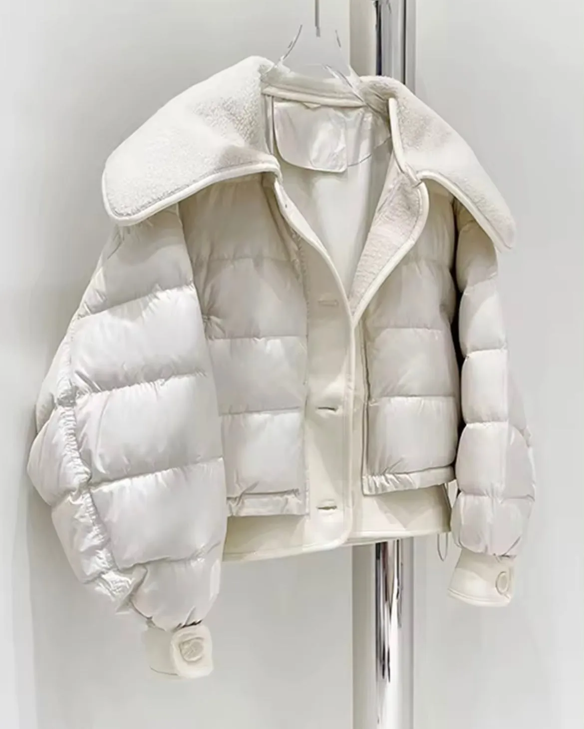 Women's Winter Duck Down Jacket with Luxurious Sheepskin Collar